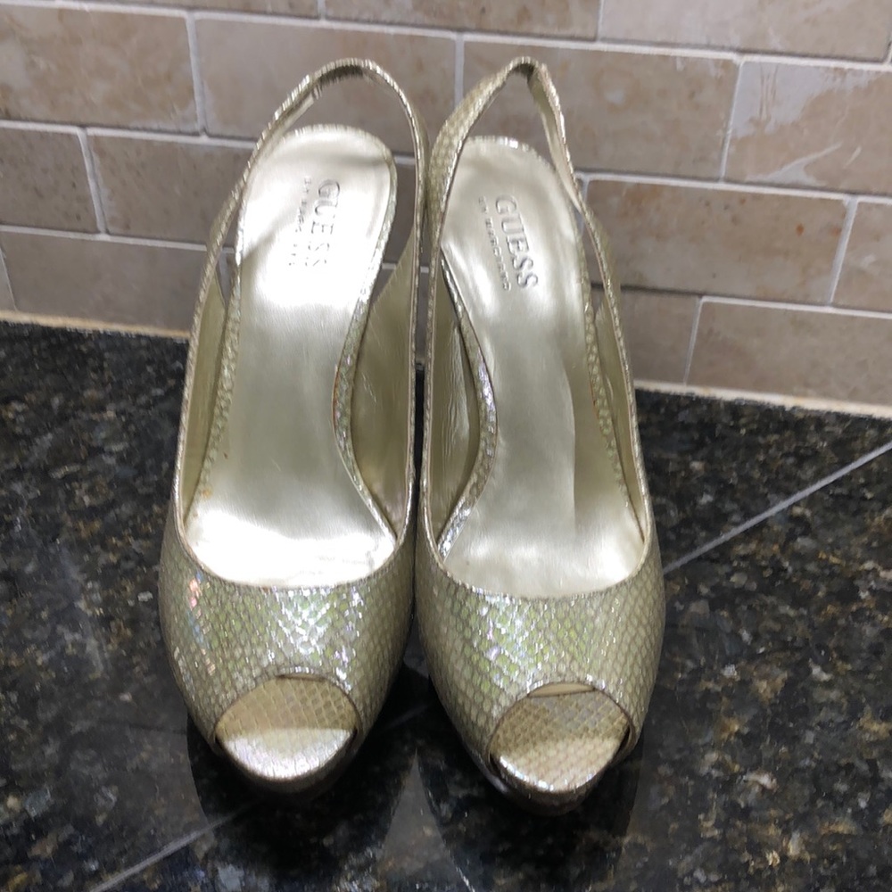 Guess Stilettos size 7